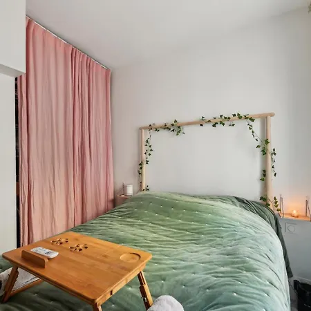 Le Petit Cocon De Montmartre